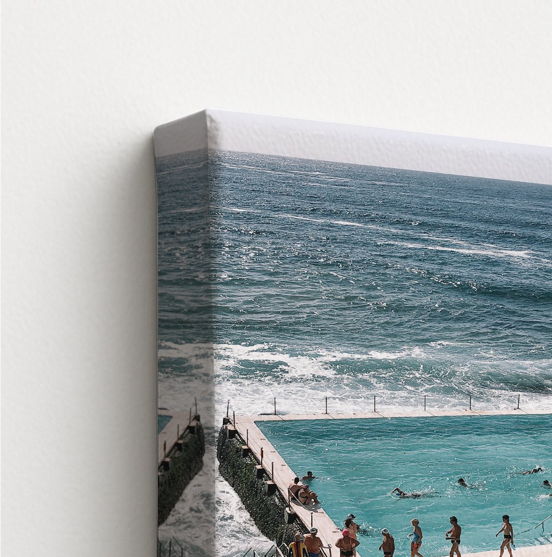 Mirror wrap canvas print edge