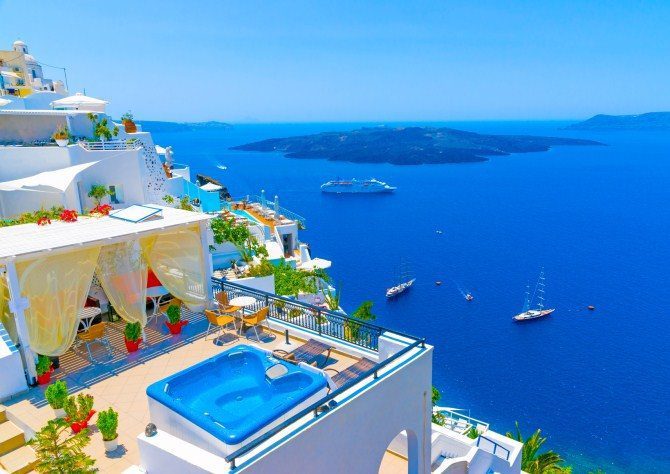 Best Honeymoon Destinations - Santorini Greece