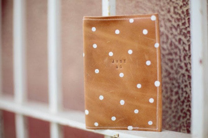 Christmas Gifts To Make - Passport Holder