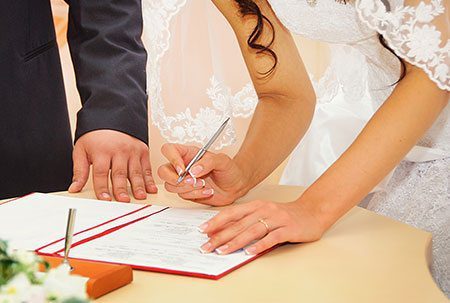 Prints On Glass - Wedding Planning Guide - Signing Certificate