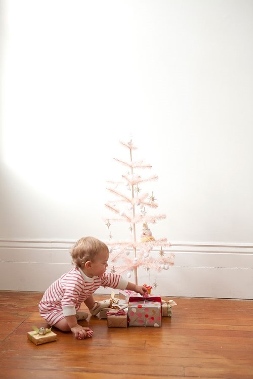 Christmas Photos - Baby Present