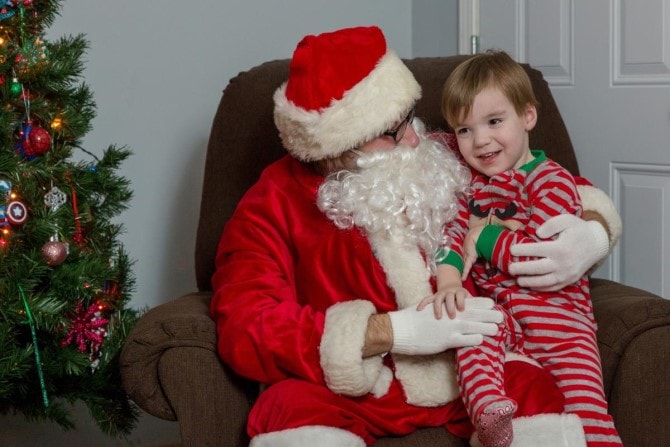 Christmas Photos - Santa Daddy