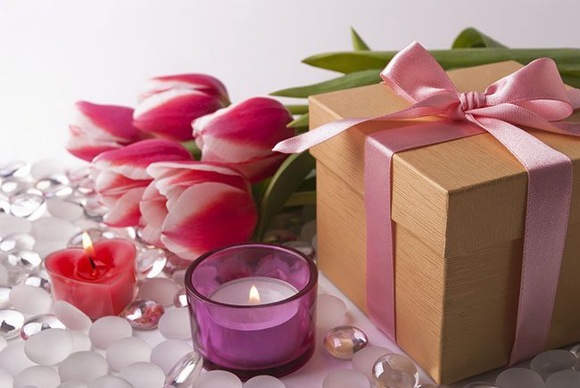 Best Mother's Day Gift Ideas - New Mums - Gift Box