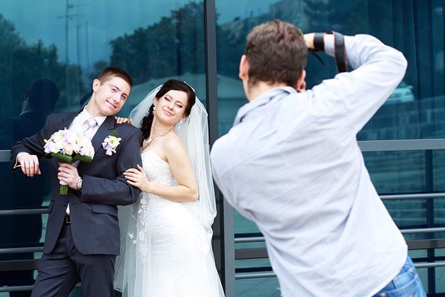 Hiring A Quality Wedding Photographer - Bride And Groom - Silly Photos