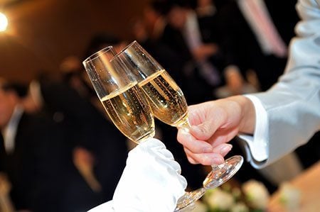 Prints On Glass - Wedding Planning Guide - Champagne toast