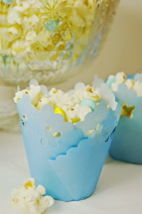 Baby Shower Food Ideas - Whit Chocolate Popcorn