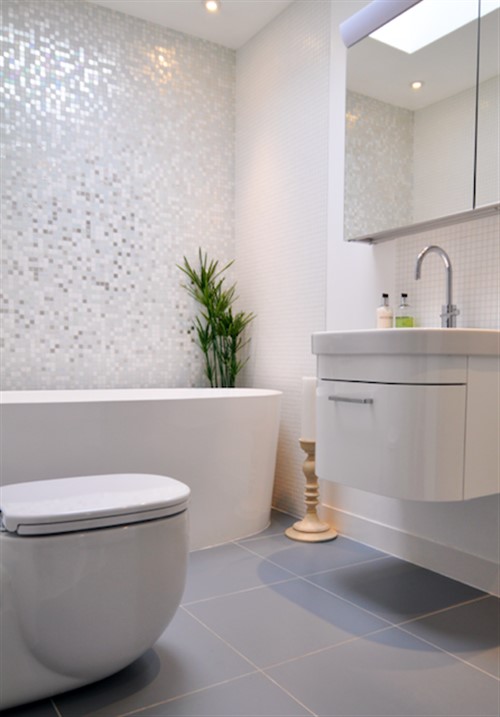 Bathroom Decorating Ideas - White Gold Mosaic Wall