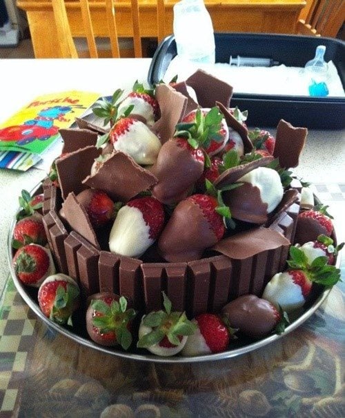 Coolest Birthday Cakes - Chocolate And Strawberry Pile