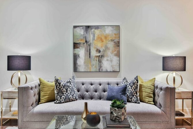 9 Living Room Wall Art Ideas that Will Wow