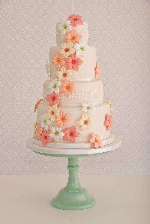 Wedding Cakes - Pastel Flowers